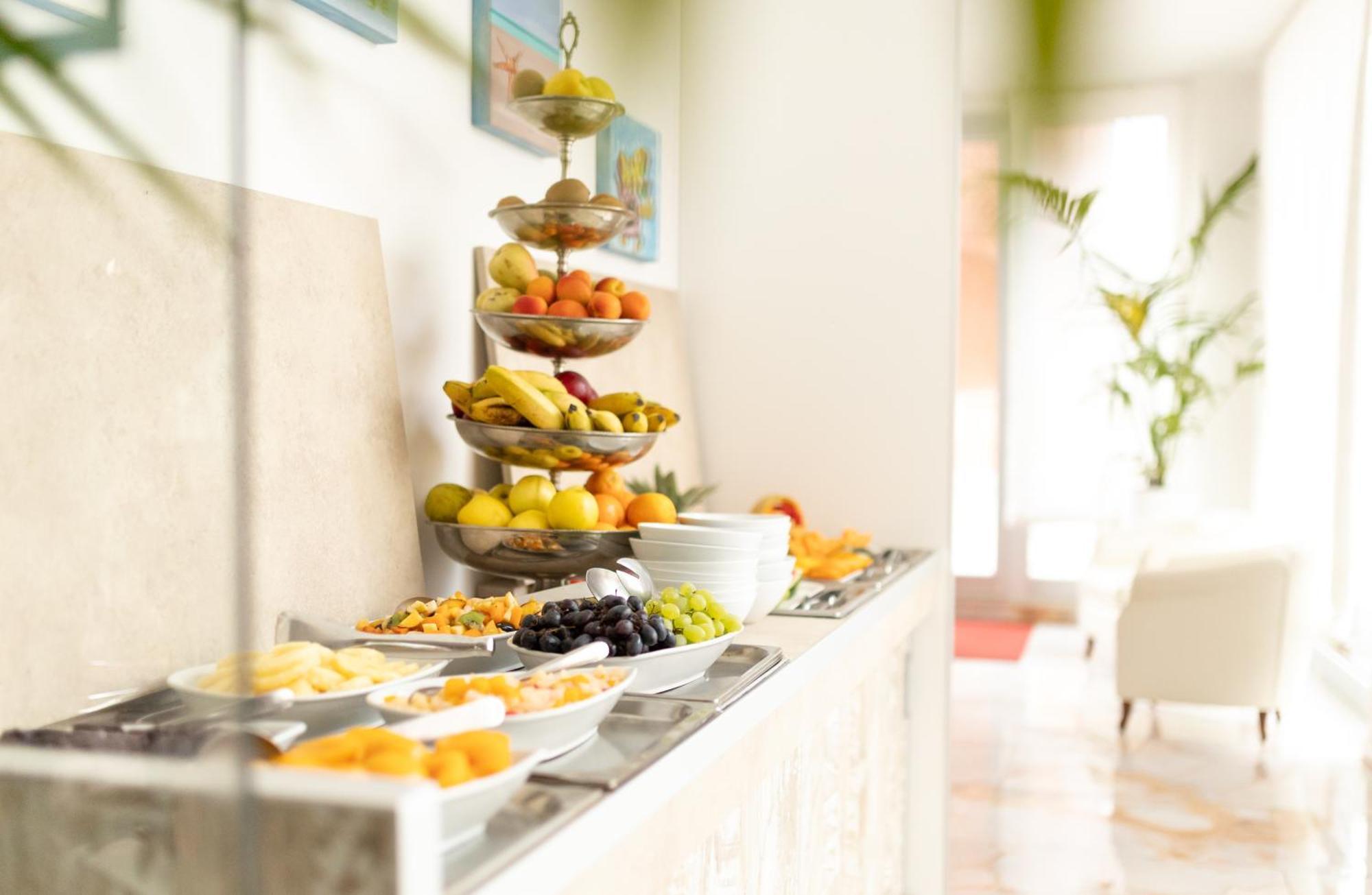 Hotel Delaville Frontemare Lido di Jesolo Buitenkant foto