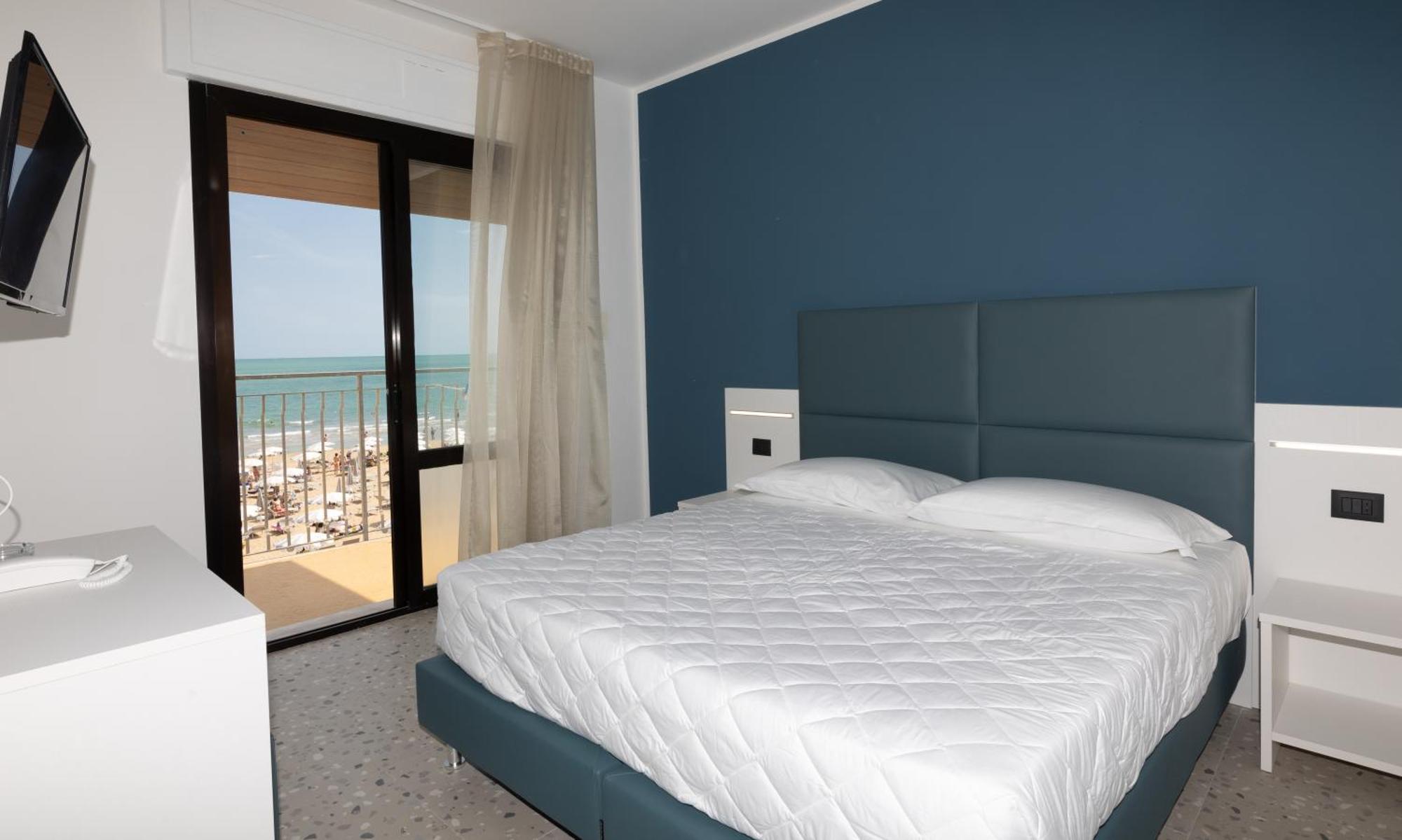 Hotel Delaville Frontemare Lido di Jesolo Buitenkant foto