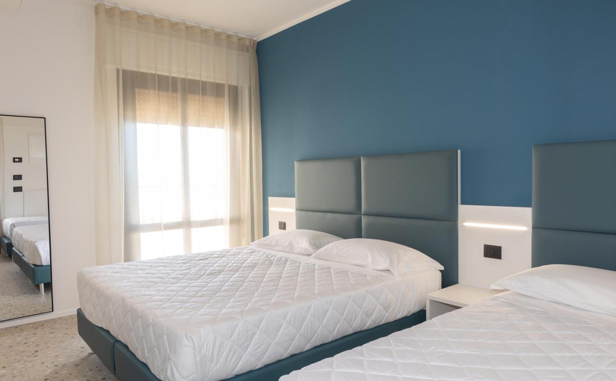 Hotel Delaville Frontemare Lido di Jesolo Buitenkant foto
